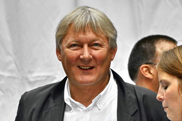 Zu_Tisch   113.jpg